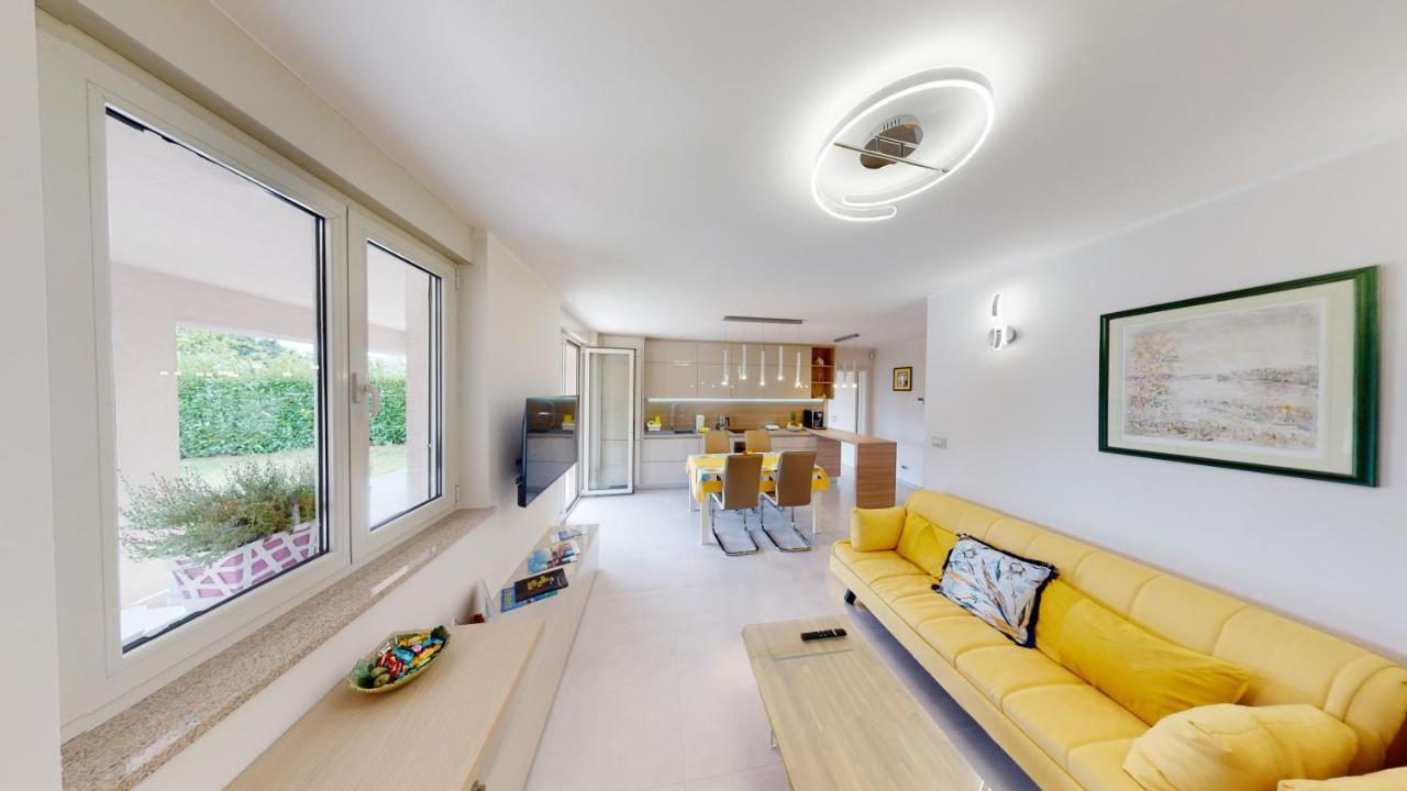 Design Apartment Emerald Viskovo 外观 照片